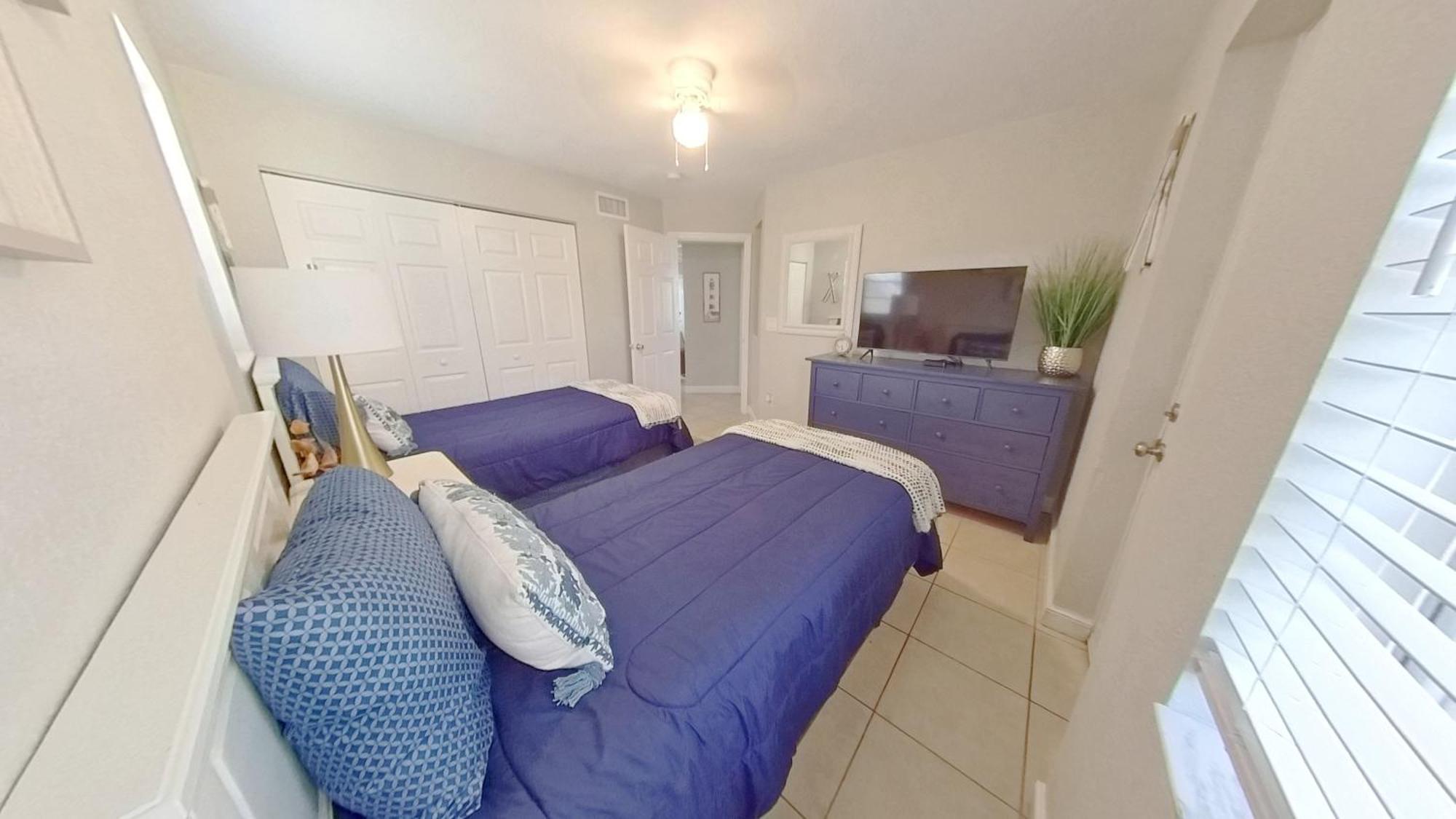 Naples Park Oasis - Cozy Two Bedroom Apartment المظهر الخارجي الصورة